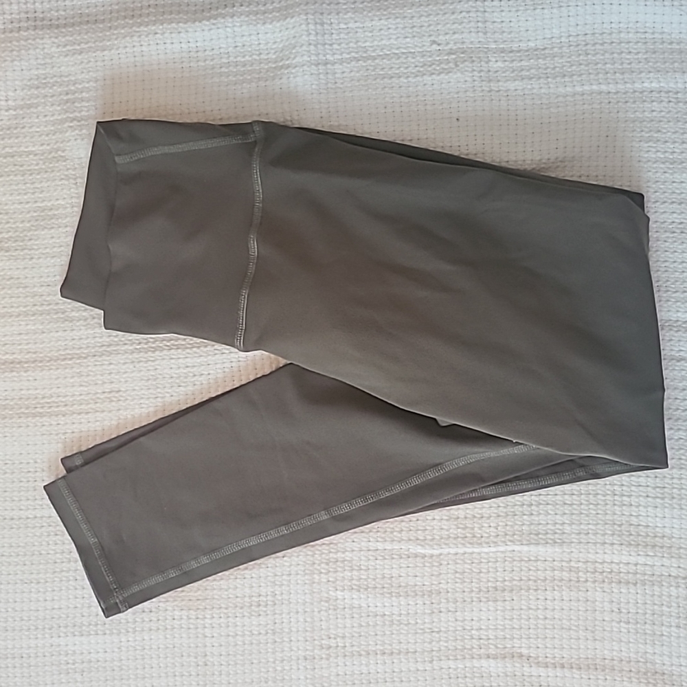 24 hour sale ECHT high-rise leggings